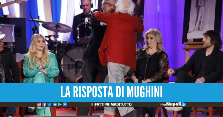 Rissa tra Sgarbi e Mughini, i 2 vengono alle mani al ‘Maurizio Costanzo Show’