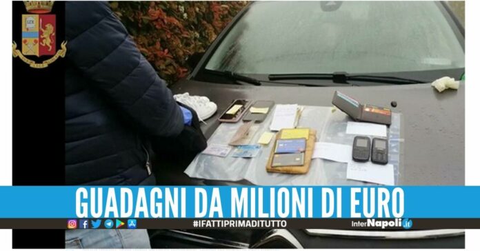 Ville, Lamborghini e Porsche grazie alle truffe: incassavano il reddito di cittadinanza