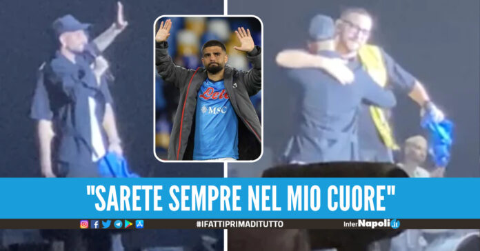 Lorenzo Insigne sul palco con Rocco Hunt