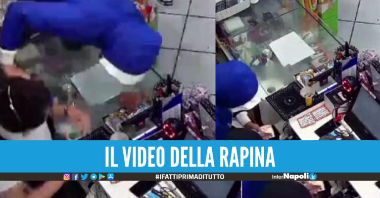 Pistola in faccia ai commessi, rapina choc in un negozio di articoli cinesi a Napoli