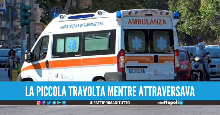 Paura a Napoli, bimba di 6 anni travolta da uno scooter: corsa al Santobono