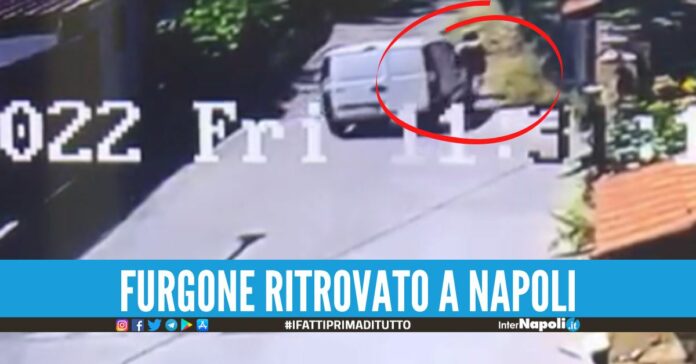 Autista del furgone travolge 3 persone, l'annuncio del sindaco Arrestato video