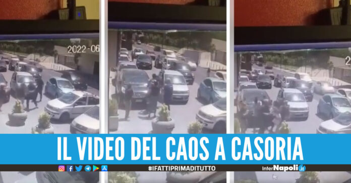 Beccate a rubare all'Eurospin a Casoria, si fanno scudo con una bimba e aggrediscono il direttore