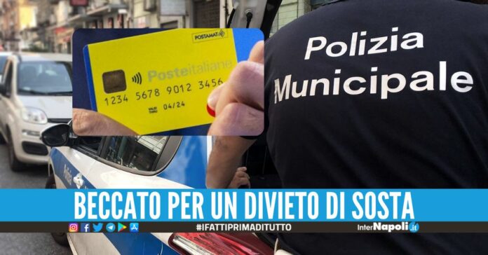 Vendeva vestiti falsi a Napoli e incassava il Reddito di Cittadinanza