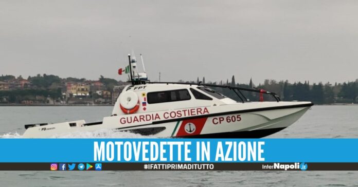Tragedia sfiorata in Costiera Amalfitana, 13 atleti salvati dalle onde del mare