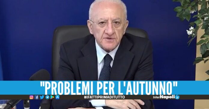 Covid in Campania, l'allerta di De Luca: 