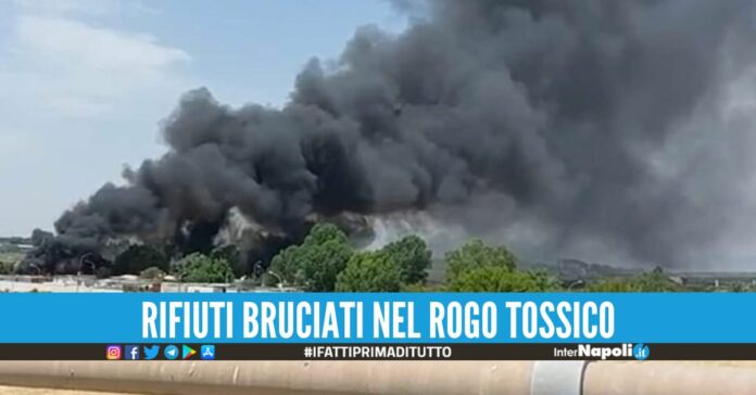 Incendio al campo rom di Caivano, arrivano i risultati dell'Arpac