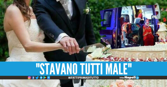 Taglio della torta matrimonio - ambulanza, foto di repertorio