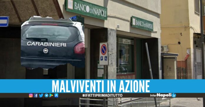 Tentata rapina fuori la banca a Frattamaggiore, esploso un colpo di pistola