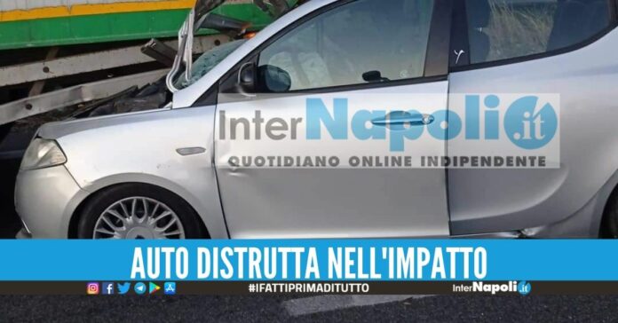 Incidente sull'Asse Mediano, tremendo botto tra Giugliano e Qualiano