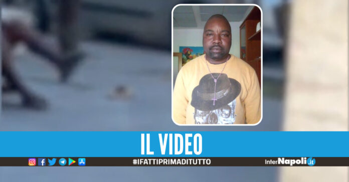 La vittima si chiamava Alika Ogorchukwu