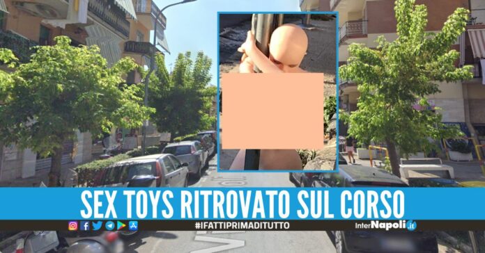 Mistero a Mugnano, bambola di silicone ritrovata vicino la chiesa