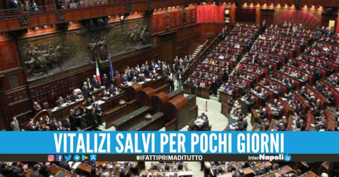 Si vota il 25 settembre, ma i parlamentari incasseranno le pensioni