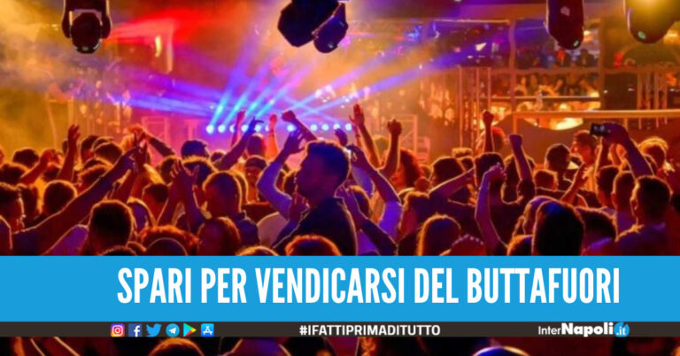 Spari all'esterno della discoteca a Napoli per vendicarsi del buttafuori, arrestato 25enne