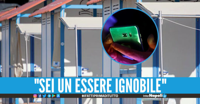 Ripresa mentre si cambia nel camerino del lido a Baia, la denuncia choc della ragazza: 