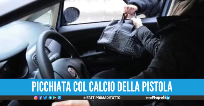 rapina diciottenni aversa