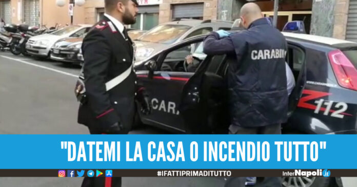Qualiano. Incendia locali del Comune per vendetta, voleva abitarci dentro: denunciato