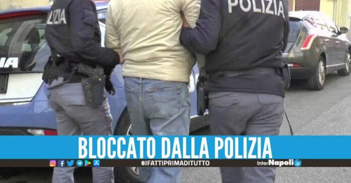 Parente del boss di camorra nascondeva un kg di cocaina in auto
