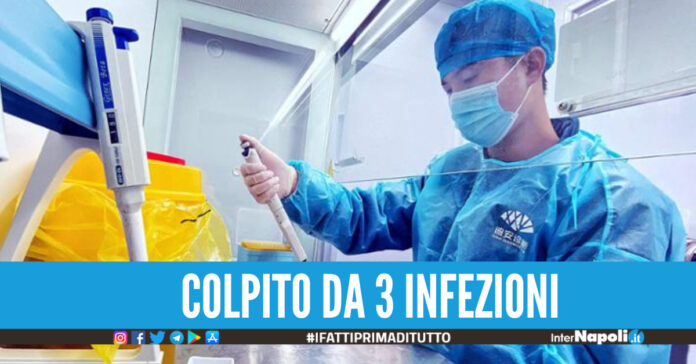 Torna dalla Spagna: risulta positivo al covid, al vaiolo delle scimmie e all'Hiv