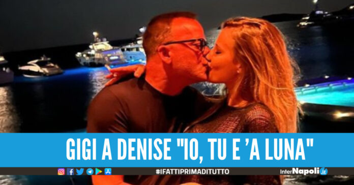 Io, tu e ’a luna. E' un Gigi D'Alessio romantico quello che si mostra sui social mentre bacia, sotto il cielo di Mykonos, la sua Denise