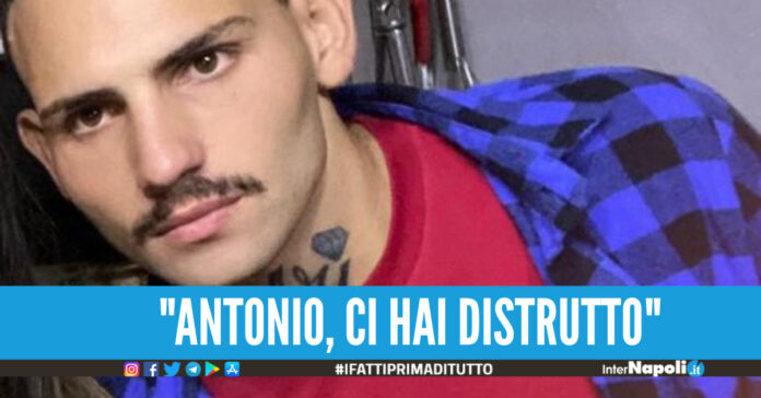 Lacrime e dolore a Piscinola, Antonio è morto dopo il tragico incidente
