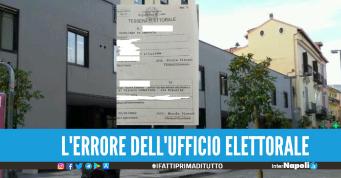 Compirà 18 anni a dicembre, ma il Comune di Giugliano gli invia la tessera per votare