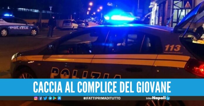 Rapina 2 ragazze a Napoli, incastrato dai social e dal cattura-targa