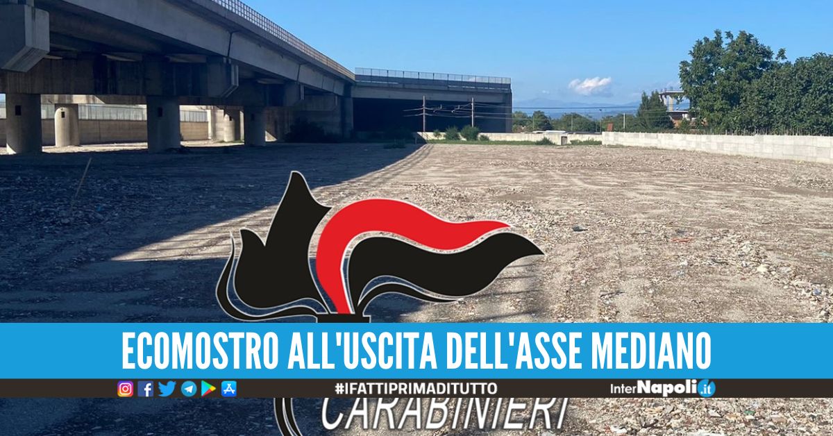 Scoperto un parcheggio costruito su una discarica a Casoria, blitz dei carabinieri
