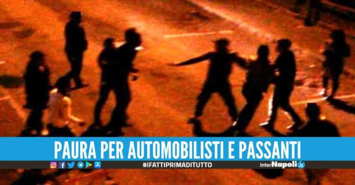 Rissa con 'strascino' a Casal di Principe, botte tra mamme e figlie