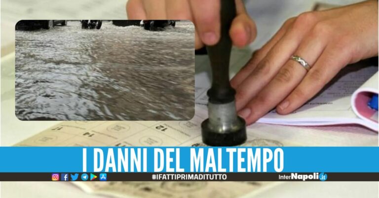 Il maltempo colpisce anche le elezioni, danni nei seggi a Napoli
