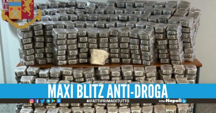 Sequestrata una 'montagna' di droga, 583 kg nascosti in borsoni e cartoni