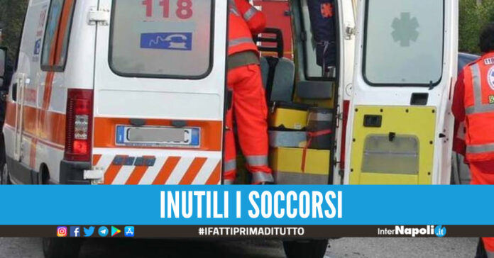 Immagine di repertorio, ambulanza