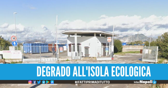 Acerra, riaperta l’isola ecologica nel pieno degrado ambientale