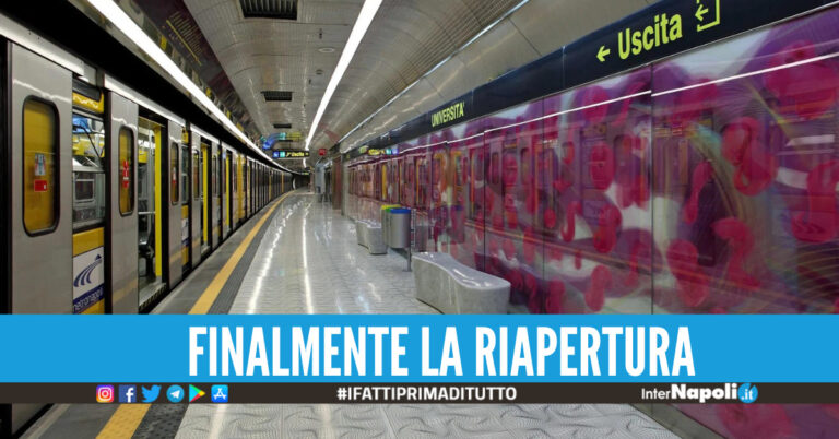 Metro Linea 1 di Napoli, dopo 4 mesi riapre la stazione Università