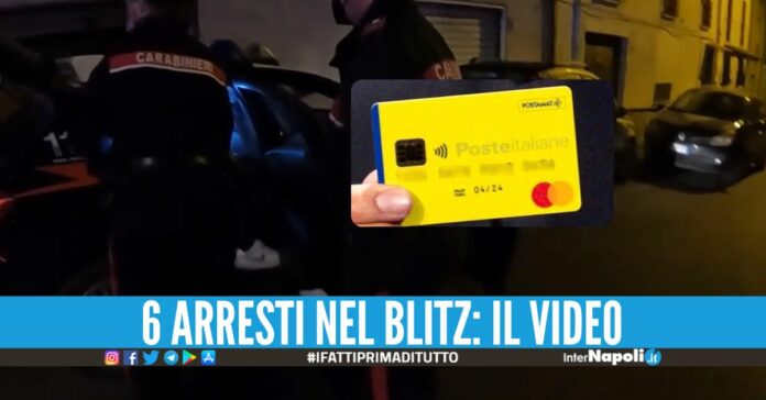 Compravano la droga a Secondigliano, scoperti capi-piazza e grossisti con il Reddito