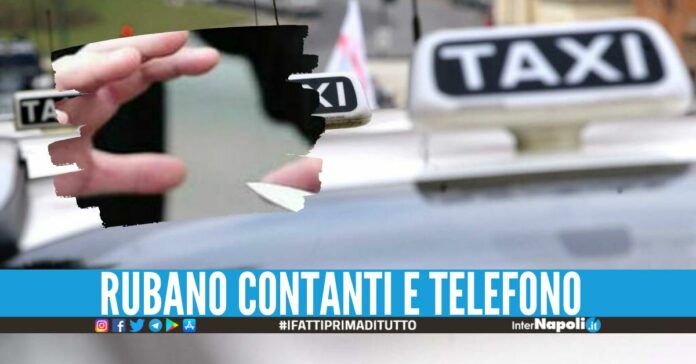 Rapinano il tassista dopo la corsa Arenaccia-Scampia, arrestati 2 giovani