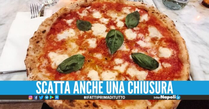 Blitz nelle pizzerie e nei ristoranti a Napoli, scattano sospensioni e multe