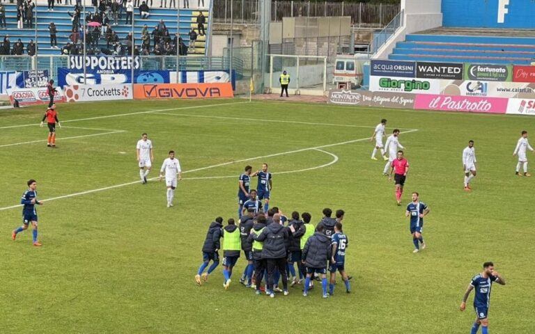 La Fidelis Andria batte 2-0 il Giugliano e sfata il tabù “Degli Ulivi”
