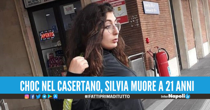 Ragazza di 21 anni Santa Maria Capua Vetere