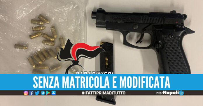 Pistola sequestrata a Pozzuoli