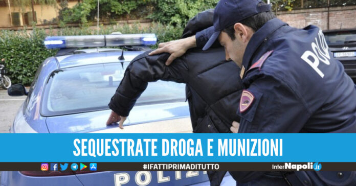 blitz polizia Napoli