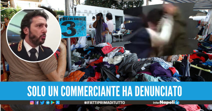 Ambulante schiaffeggiato davanti a tutti, non voleva pagare il pizzo ai Mazzarella