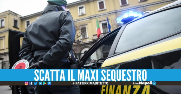 Riciclò 290 milioni di euro per i clan Di Lauro, Mallardo e gli Scissionisti