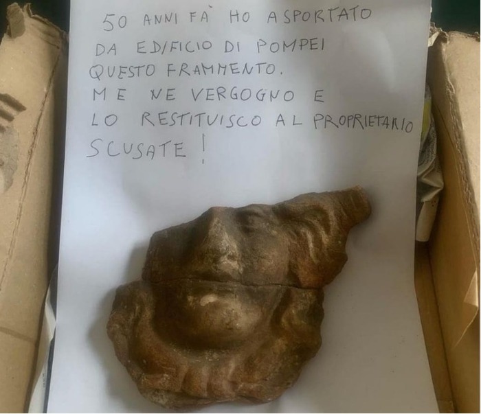 Pompei, visitatore pentito restituisce per posta reperto rubato 50 anni fa e chiede scusa