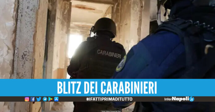 Blitz dei carabinieri