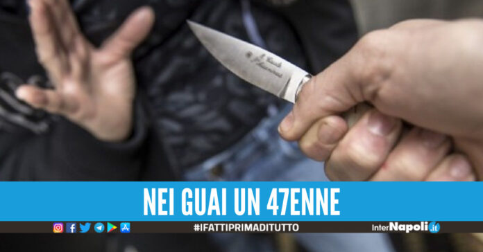 minacce col coltello marcianise