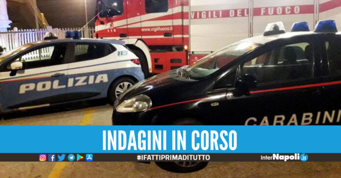 auto furgone incendiati napoli