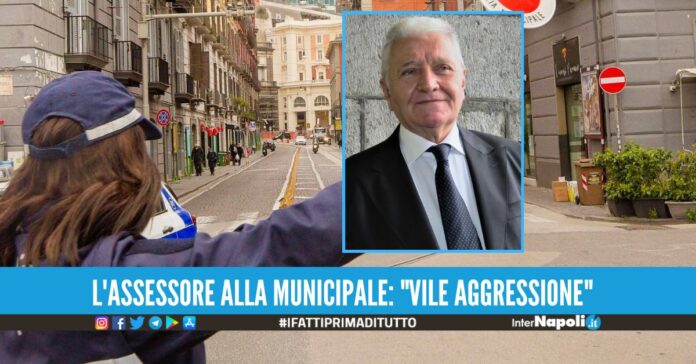 Agente schiaffeggiata in piazza al Vomero, arrestato un commerciante