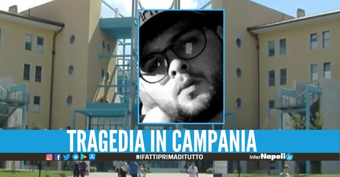Roberto non ce l'ha fatta, il 21enne muore dopo le coltellate a Capodanno