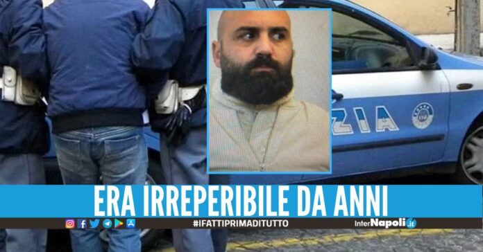 In giro in scooter per Napoli, latitante arrestato dalla polizia
